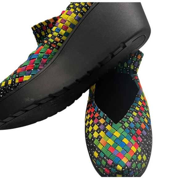 Steve Madden Brice Mary Jane Platform Wedge
11 Woven Comfort Multicolor Shoe - Picture 2 of 8